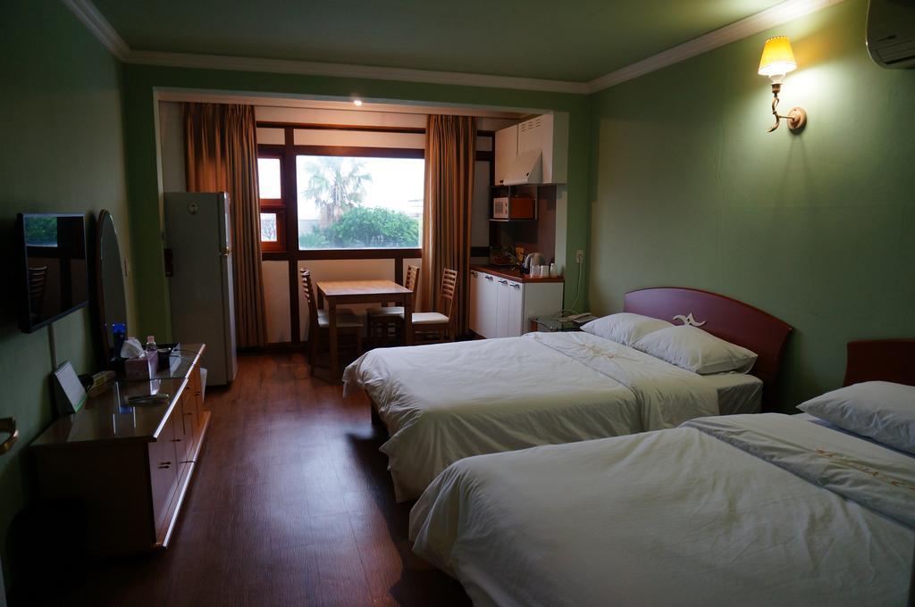 ג'גו Park Beach Hotel חדר תמונה