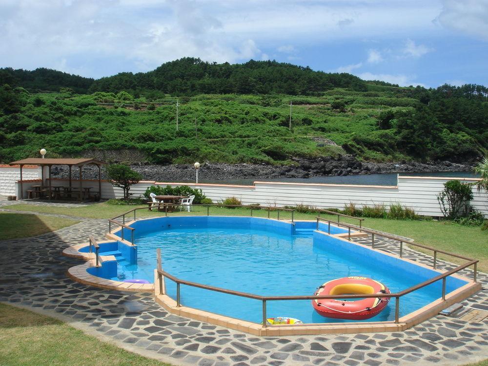 ג'גו Park Beach Hotel מראה חיצוני תמונה