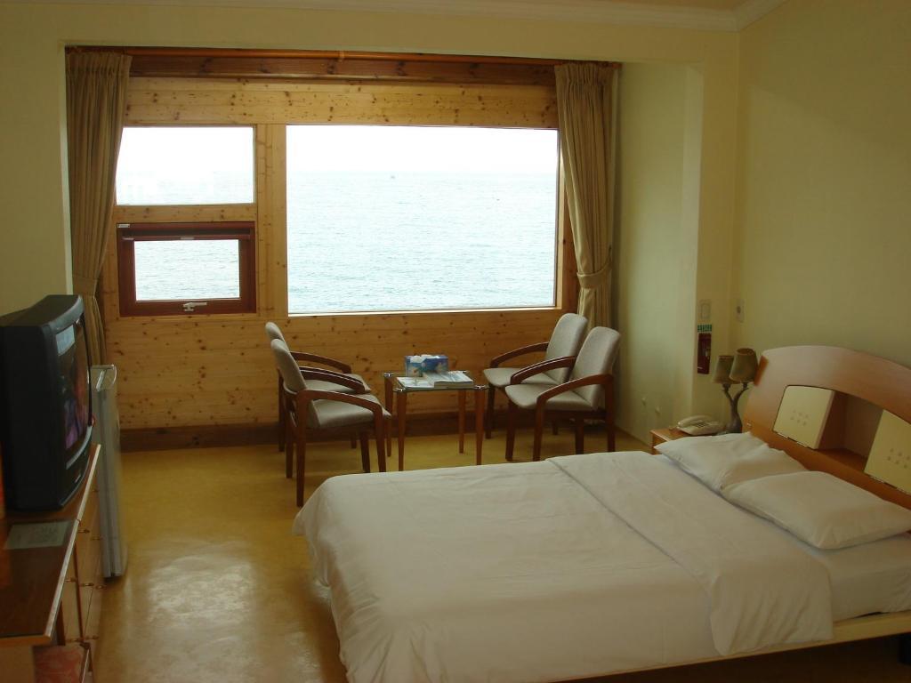 ג'גו Park Beach Hotel מראה חיצוני תמונה
